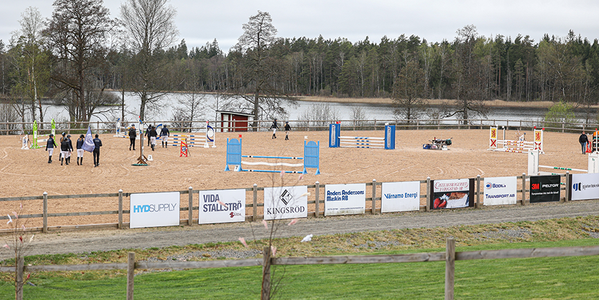 Tävling i hästhoppning