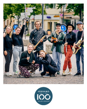 Emma Amrén, Axel Lönngren, Emma Englund, Vanna Svensson, Abbe Bäck, Gry Akbay, Isabel Nieuwenhuizen & Ester Rusell