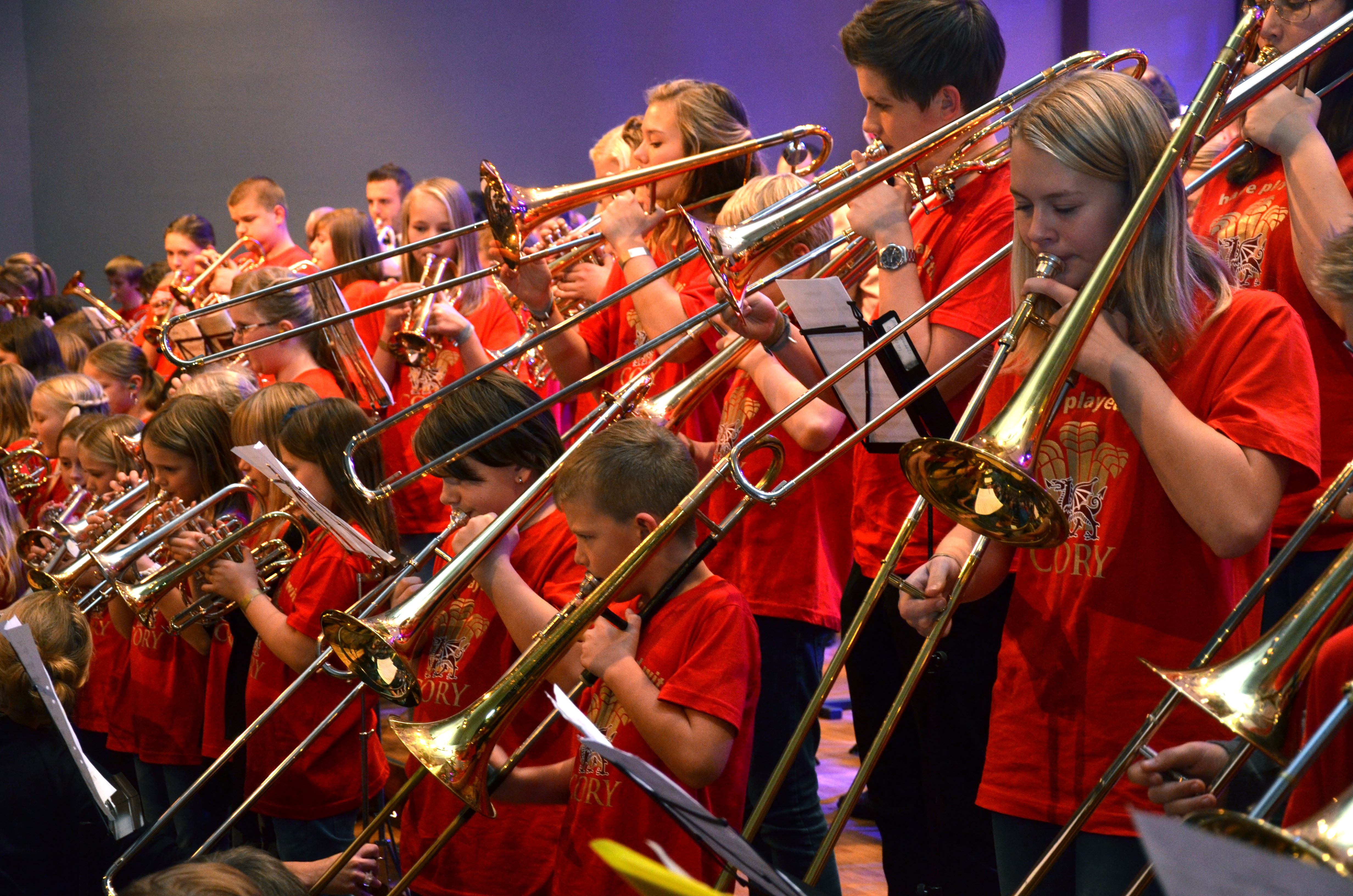 Ungdomar som deltar på Brass-SM och spelar.