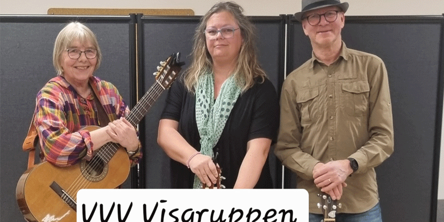 De tre medlemmarna i VVV Visgruppen med gitarrer.